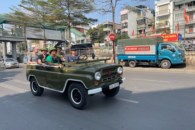 Saigon Jeep City Tour, Backstreet, Cultures hidden Gems 4 Hours - Ho Thi Ky Flower Market: Saigon in Color and Motion