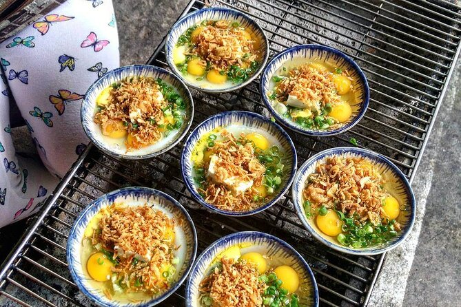 Saigon Scooter Adventure - City Sights & Street Food Tour - Bánh mì in Chợ Lớn