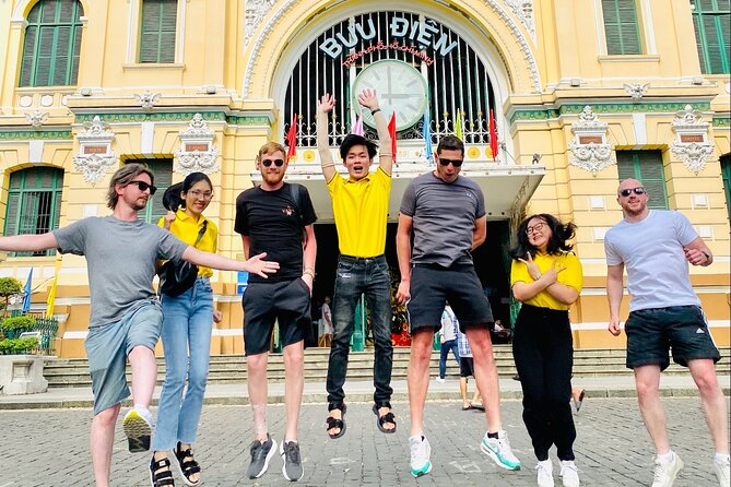 Saigon Sight & Food Tour By Day (Private Tour) - Seven foods and drinks, from breakfast to local beer