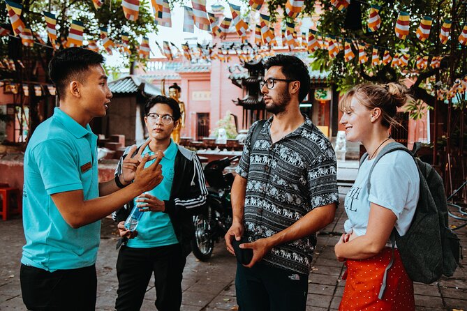 Saigon Sightseeing & Street Food Tour By scooter with Student - What the $20 price really covers