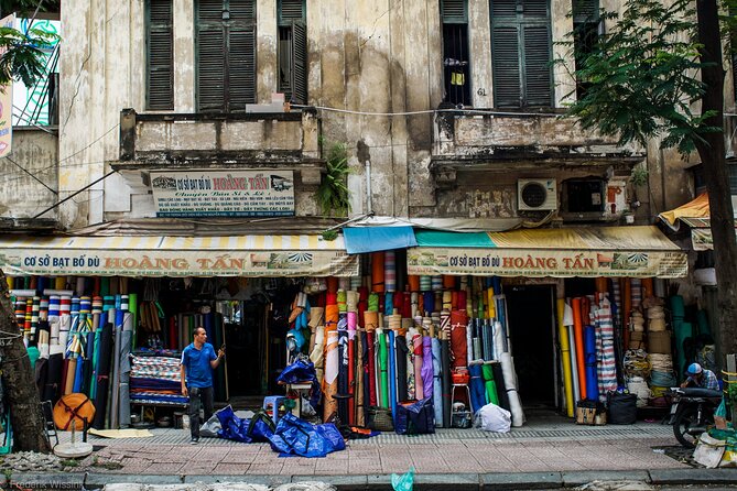 Saigon Street Photography Experience - How much walking and instruction should you expect?