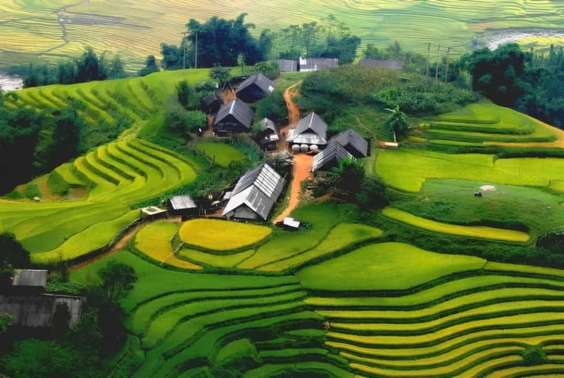 Sapa 1 Day Long Trek: Trek to Hau Thao and Sa Seng Villages - Bamboo forest, mud, and the final descent