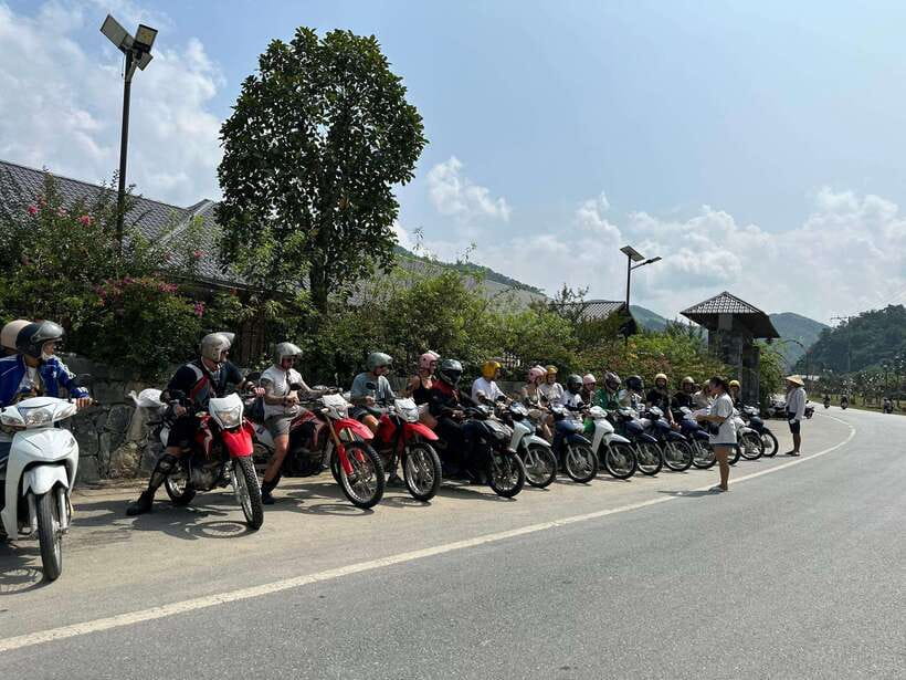 Sapa: 3-Day Ha Giang Loop Motorbike Tour - The overnight bus from Sapa to Ha Giang