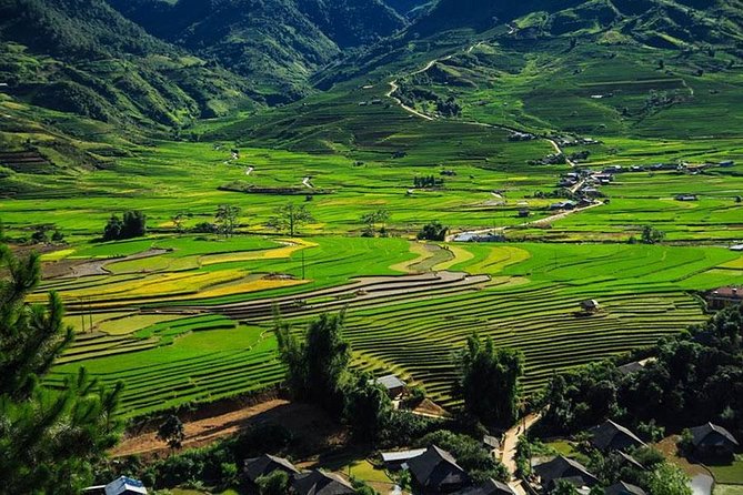 Sapa 3 Days 2 Nights Trekking Tour (1 Night In Ta Van Village, 1 Night In Hotel) - Weather can change the whole experience