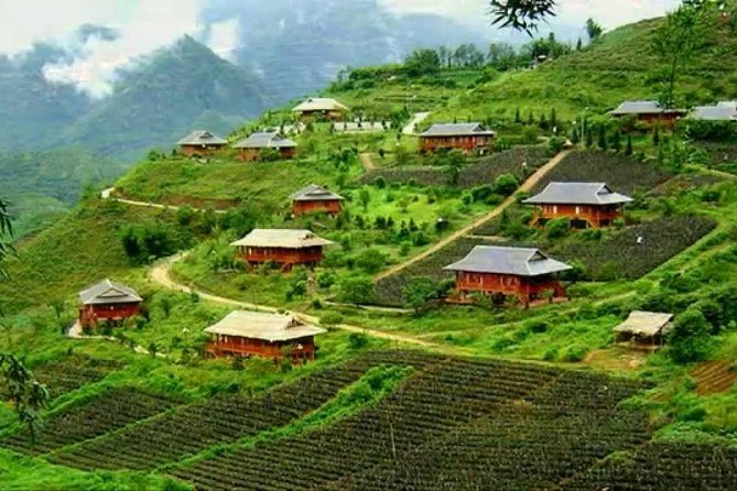 Sapa 3 Days 2 Nights Trekking Tour From Hanoi (2 Nights in Hotel) - The Lao Chai to Ta Van trek is the tour’s best day