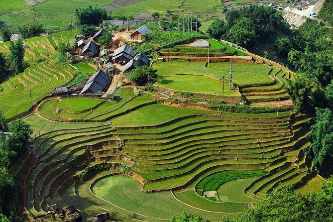 Sapa 3 Days 2 Nights Trekking Tour From Hanoi (2 Nights in Hotel) - The hotel and meals simplify a short visit