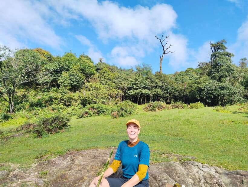 SAPA : Climb up to Fansipan mountain with LOCAL GUIDE - Reaching the 3,143-meter summit