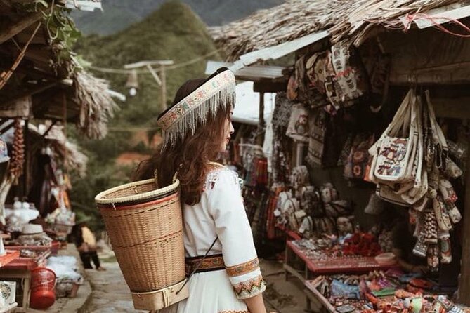 Sapa: Fansipan Cable, Cat Cat Village, Moana Instagram Tour - Guides who make the day easier