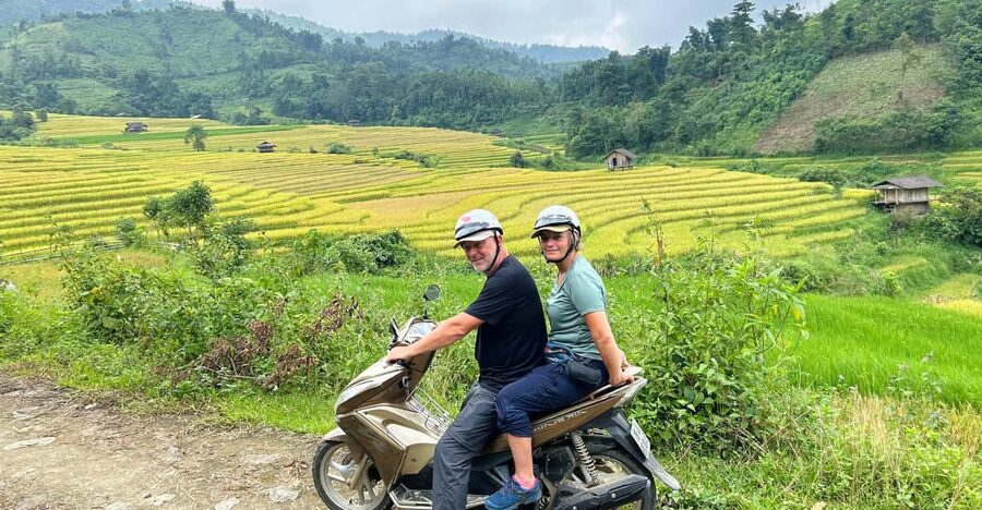Sapa: Motorbike Tour 1 Day Visit Waterfalls & Local Villages - A Black Hmong family visit