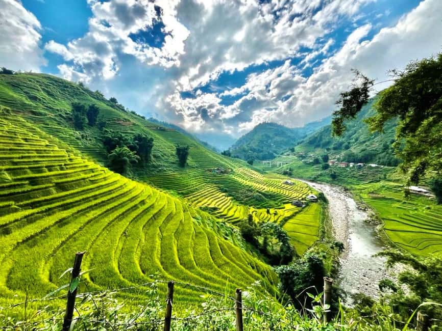 Sapa Trekking Bargains With Local Guide - How hard is the walking?