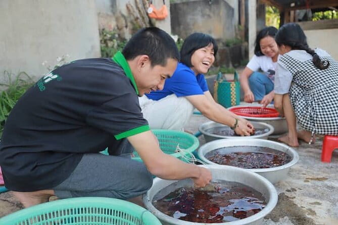Scented Candle Workshop in Twin Beans Farm Da Lat - Decorating the candle you made