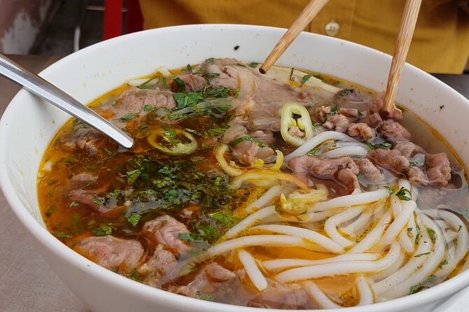 Super Niche Walking Street Food Tour in Ho Chi Minh City - Why this food tour gets beyond District 1