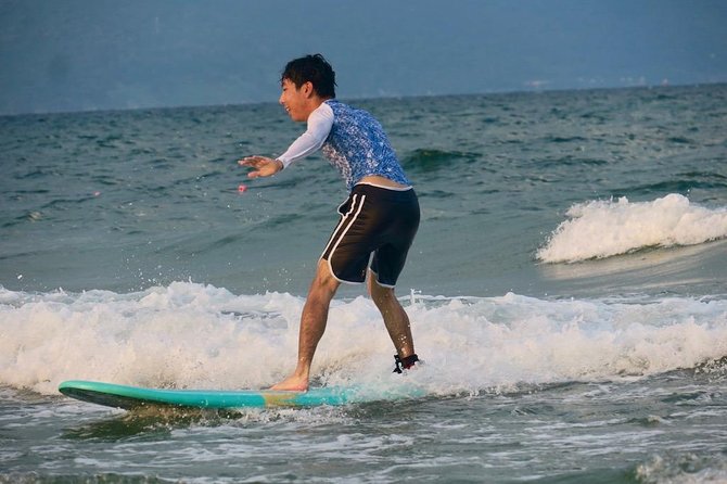 Surf Lessons - The Value of a Small Class