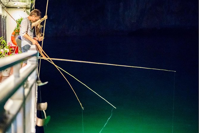 Swan Cruises Ha Long & Bai Tu Long Bay 2D1N - Thien Canh Son Cave - Kayaking around Cap La Island