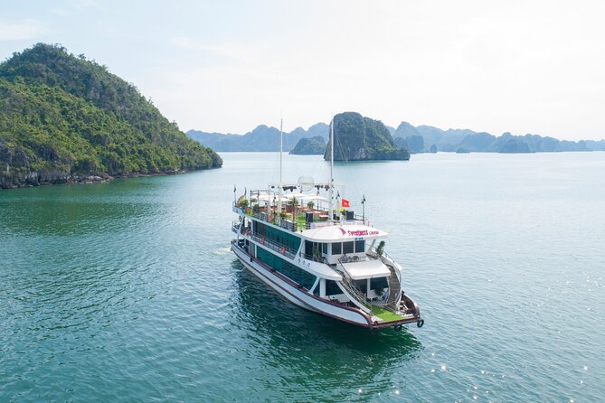 Sweetness Cruise Ha Long Bay: Caves, Kayaking, Swimming & Lunch - Settling in on the six-hour Ha Long Bay cruise