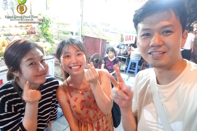 Tasting 8 Different Street Foods + Local Drink at Evening Time by Walking - What the $28 price really covers