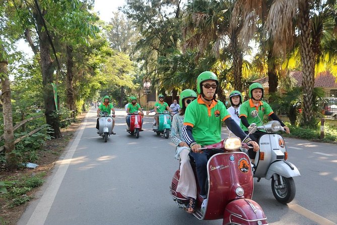The insider's Hanoi 4.5 hours All highlight Places & Train Street - What happens with Train Street?