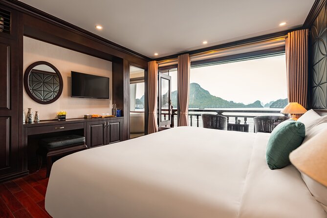 TOP TIER: 3 DAYS/2 NIGHTS tours- LIKE ABOSS on beautiful cruises - Lan Ha Bay and Cat Ba bring more variety
