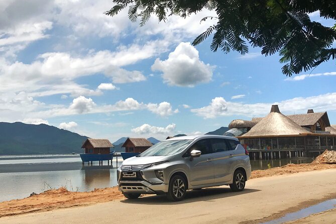 Transfer from Da Nang airport to Hoi An by private cars - Flight Delays and Communication by WhatsApp