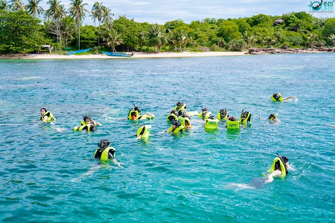 Trip 3 : 3 Islands by boat - Guides, communication, and group size
