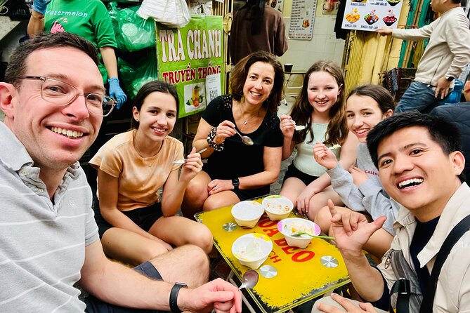 Vegan Street Food & Stories of Hanoi - Walking from the Old Quarter to Duờng Tau