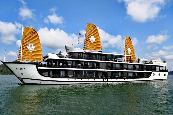Velar of the Sea - 5 Star Luxury on Halong Bay 2 days 1 night - Getting from Hanoi to the ship
