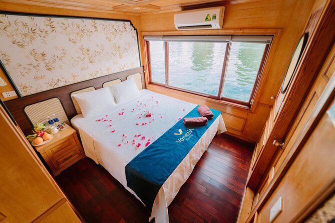 Venezia cruises in less tourist areas with small group - Five useful things to know before booking