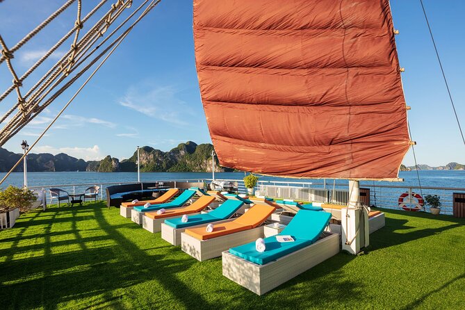 Verdure Lotus Classic Cruise in Halong Bay & Lan Ha Bay (2D1N) - The Vietnamese cooking class and evening on board