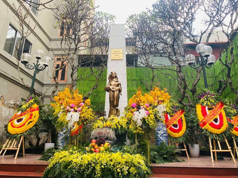 Vietnam War: Uncovering Hanoi's Untold Stories - Kham Thien B52 Memorial and the Christmas bombings
