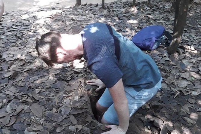 Vietnamese Cooking Class and Cu Chi Tunnels Tour from Ho Chi Minh City - Entering the Cu Chi Tunnels