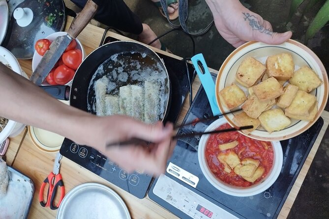 Vietnamese Spring Rolls Cooking Class - Preparing the filling with fresh ingredients