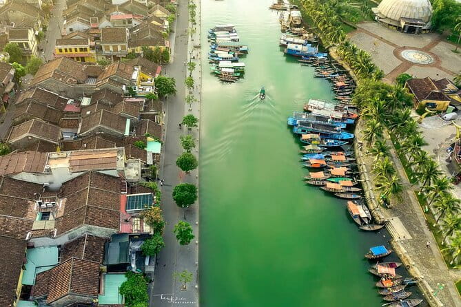 VIP Limousine: Hoi An to Hue Trip - Punctuality and communication