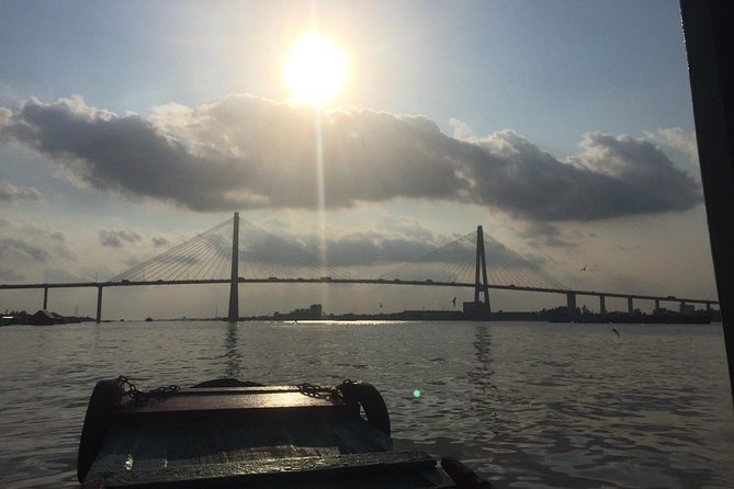 VIP Tour Cuchi Tunnels & Mekong Delta Cruise Full Day Group 12pax - What is included for $39?