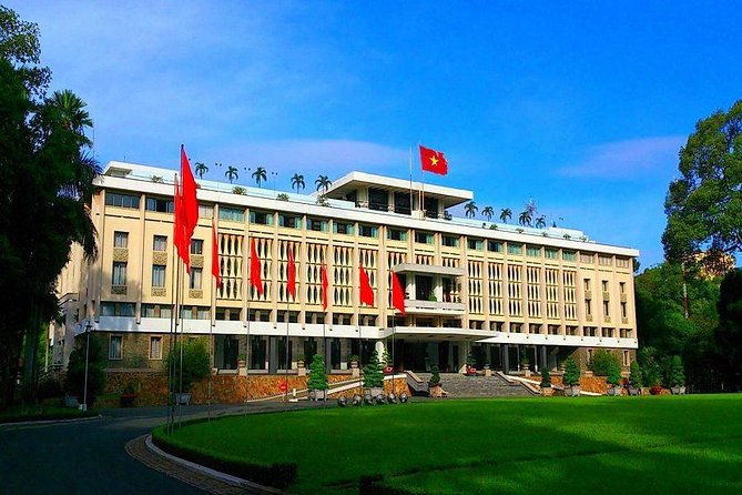 War Remnants Museum - Ho Chi Minh City Half Day Tours - What the guide and group size add